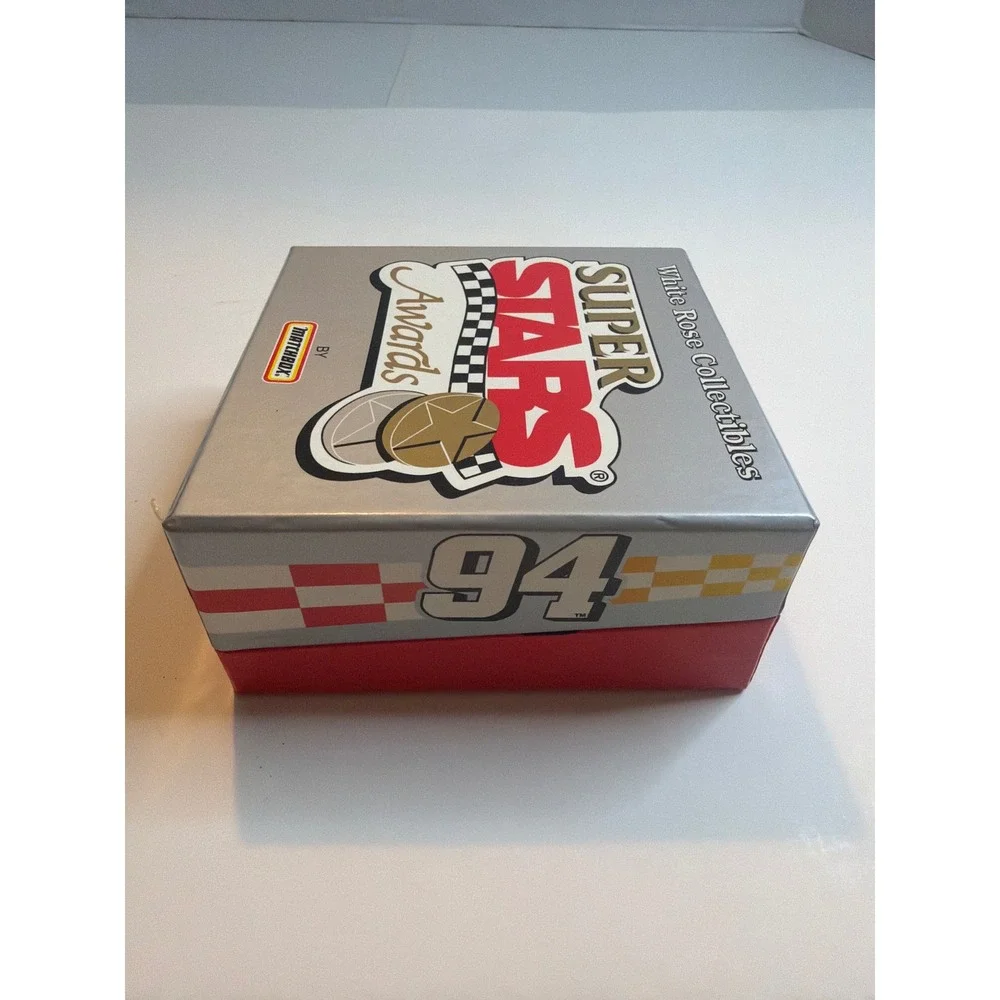 Matchbox Super Stars Awards 1994 Bill Elliott Most Popular‎ Driver Collectible